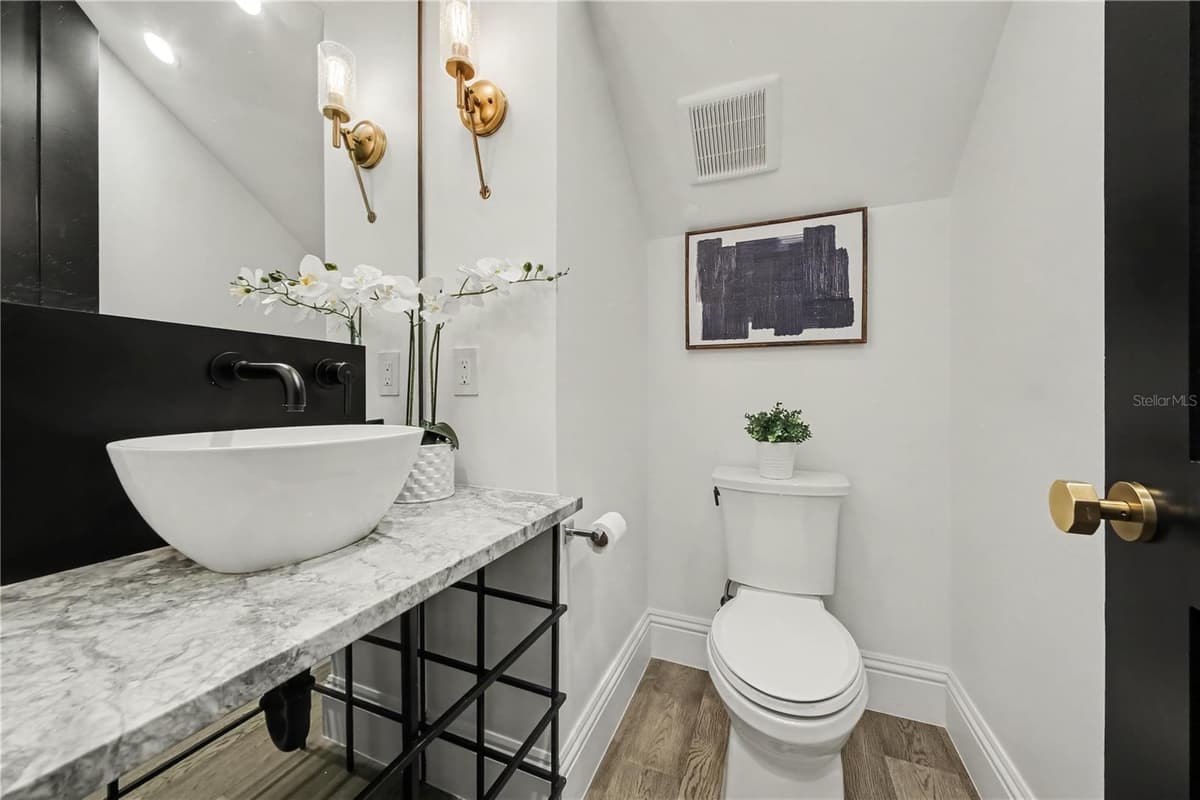 1750 WALNUT AVENUE — photo 30 of 55