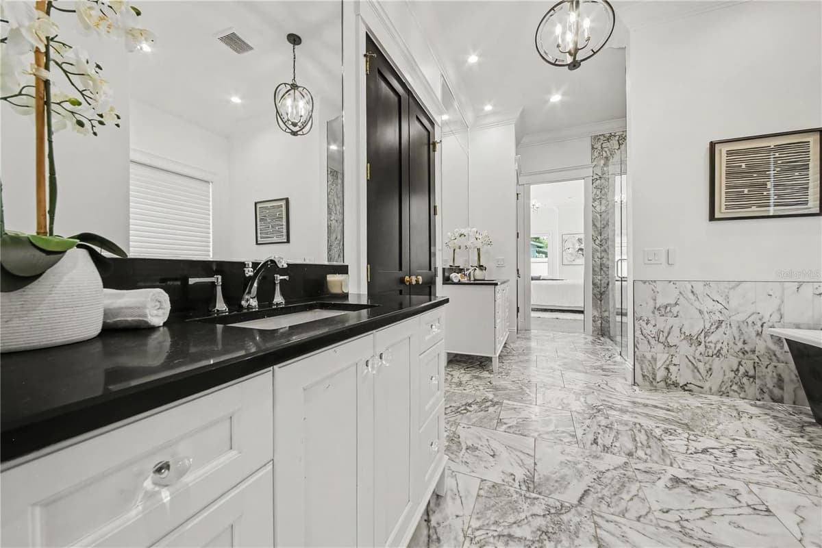 1750 WALNUT AVENUE — photo 23 of 55