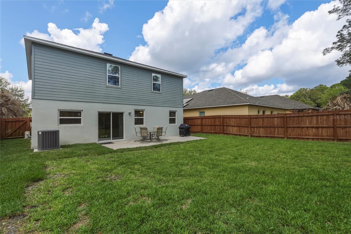 5573 REAGAN AVENUE — photo 37 of 40