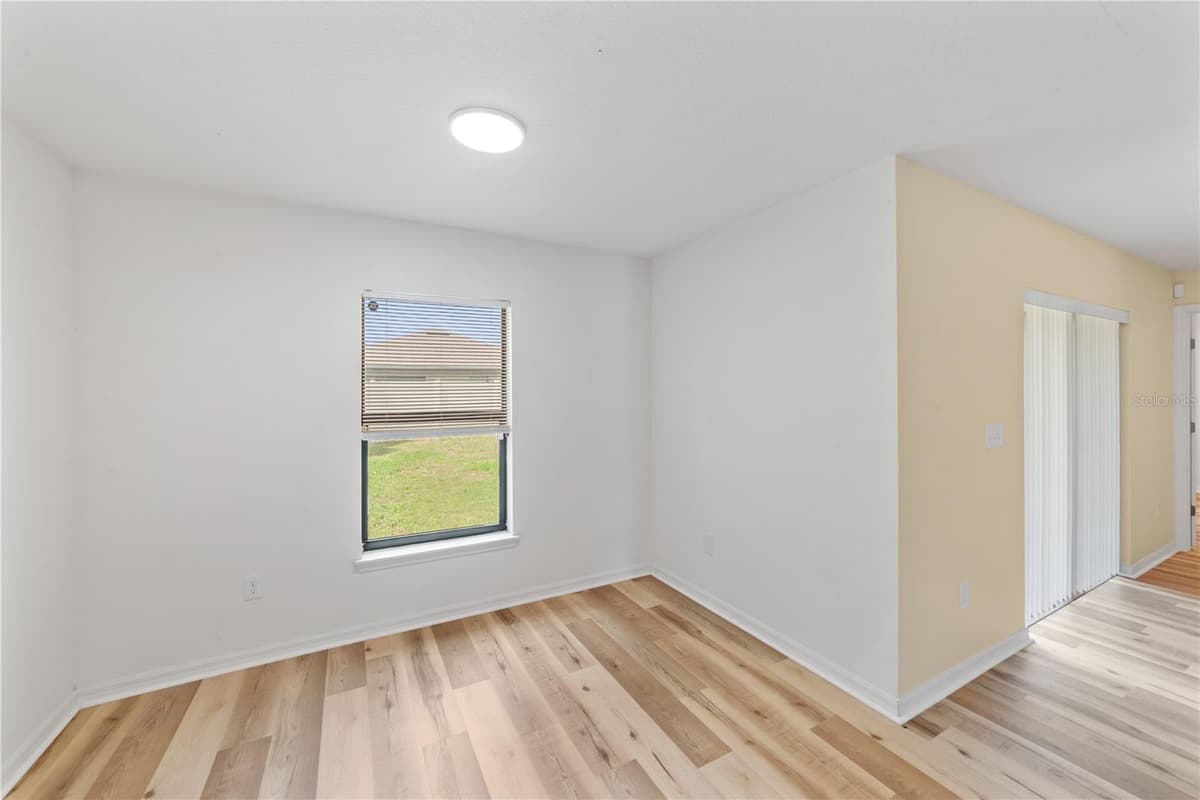 621 CHATHAM WALK DRIVE — photo 14 of 40