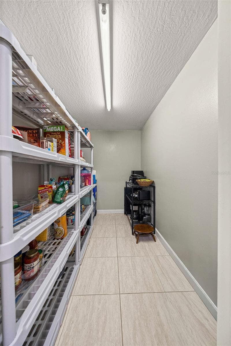 2301 MARY LUE STREET — photo 11 of 34