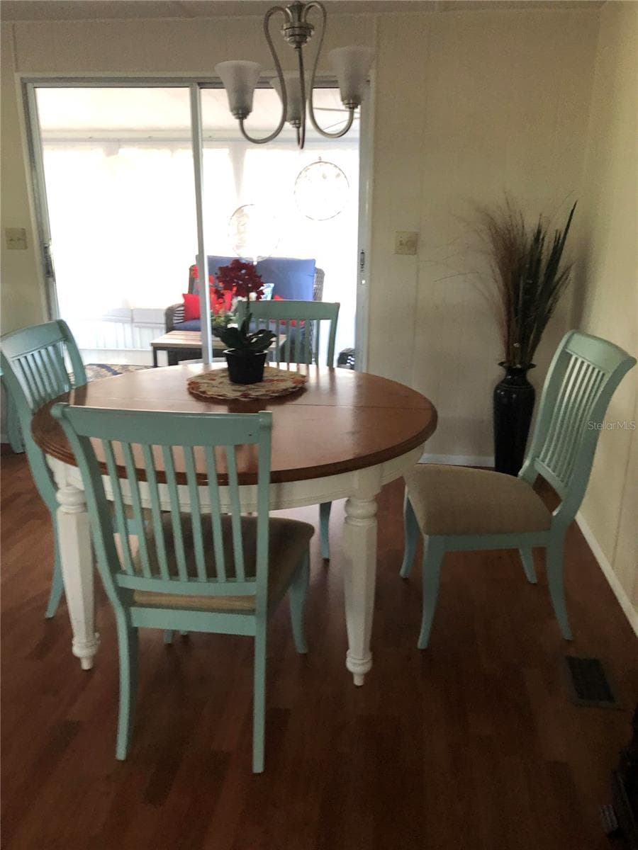 7545 FIRST CIRCLE DRIVE — photo 6 of 9