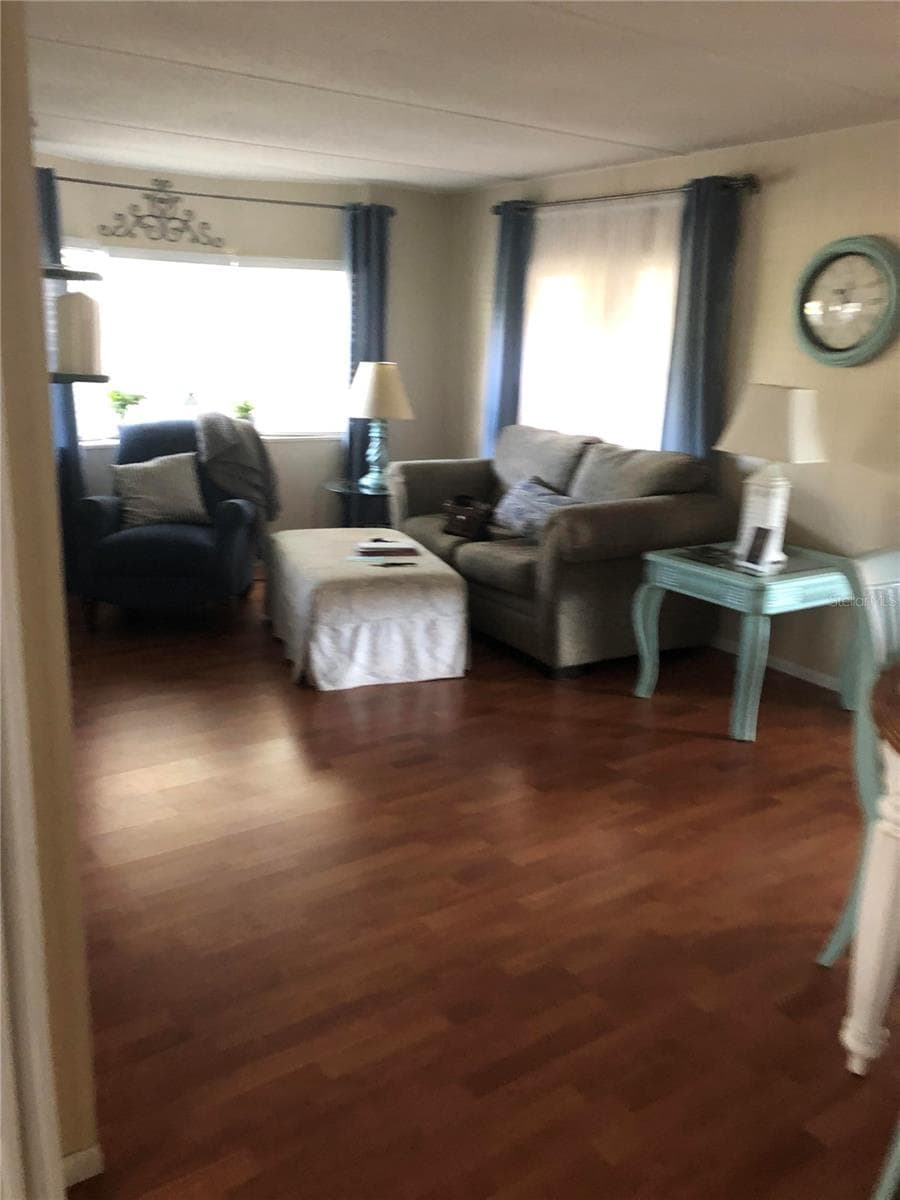 7545 FIRST CIRCLE DRIVE — photo 7 of 9