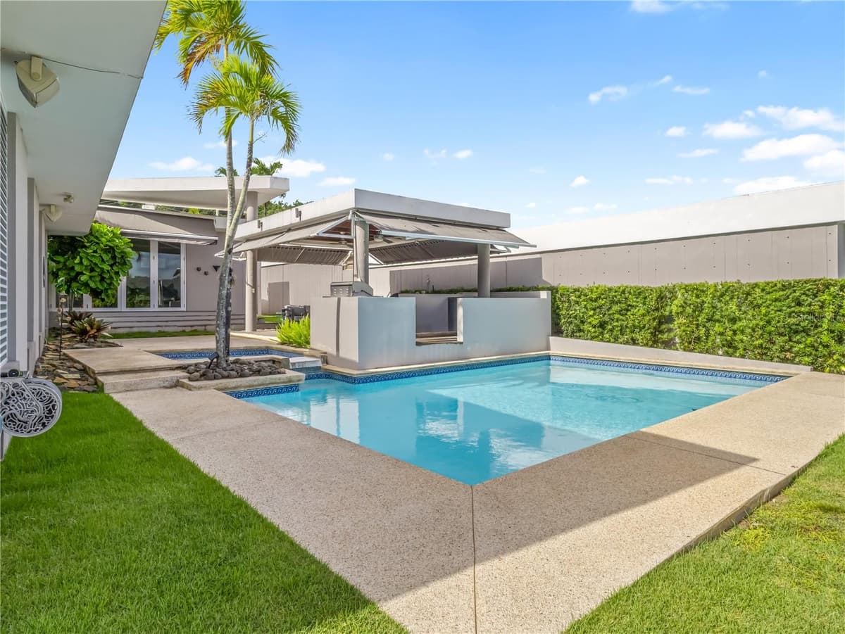 236 REY FERNANDO — photo 14 of 16