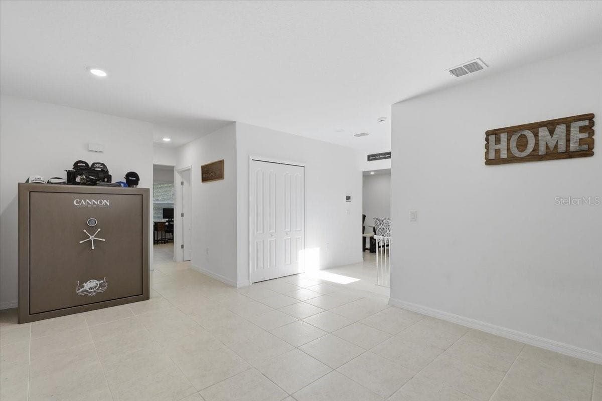 4856 STEPHENS STREET — photo 8 of 65