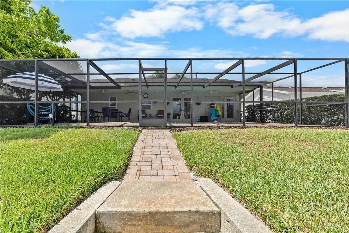 4267 CARLOS COURT — photo 24 of 42