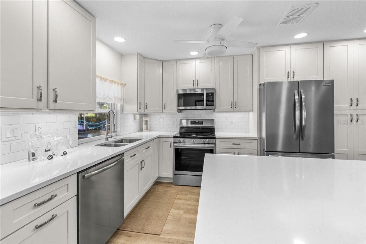 4267 CARLOS COURT — photo 3 of 42