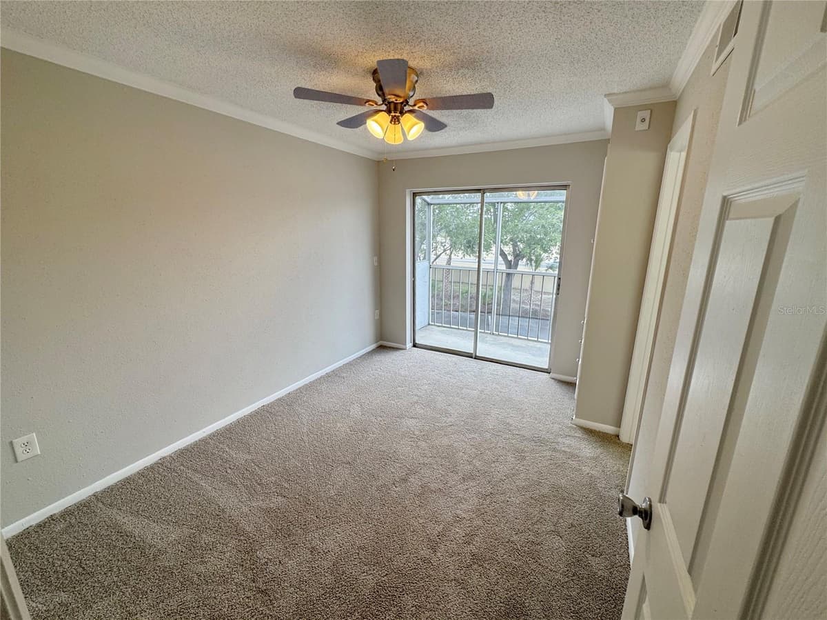 115 OYSTER BAY CIRCLE — photo 18 of 31