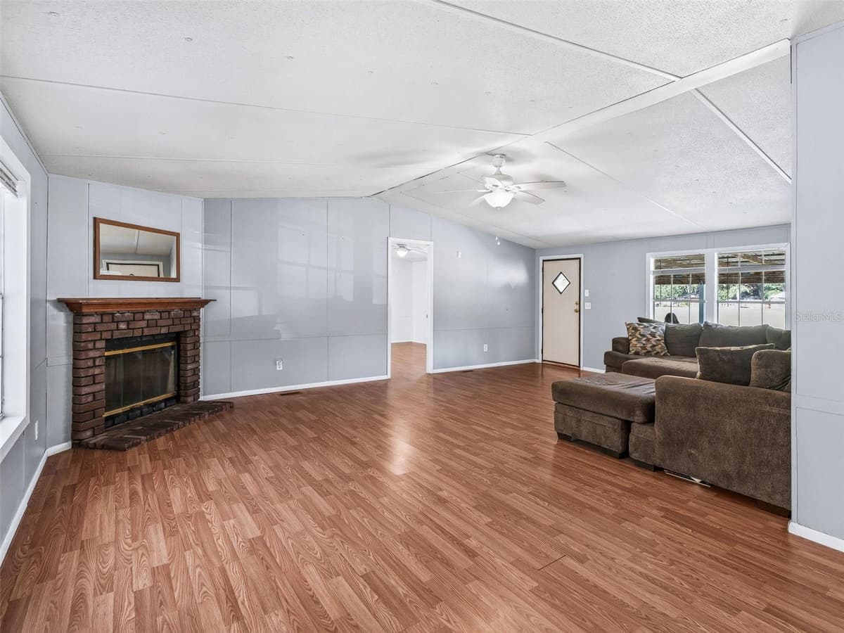 7363 CR 763 — photo 7 of 51