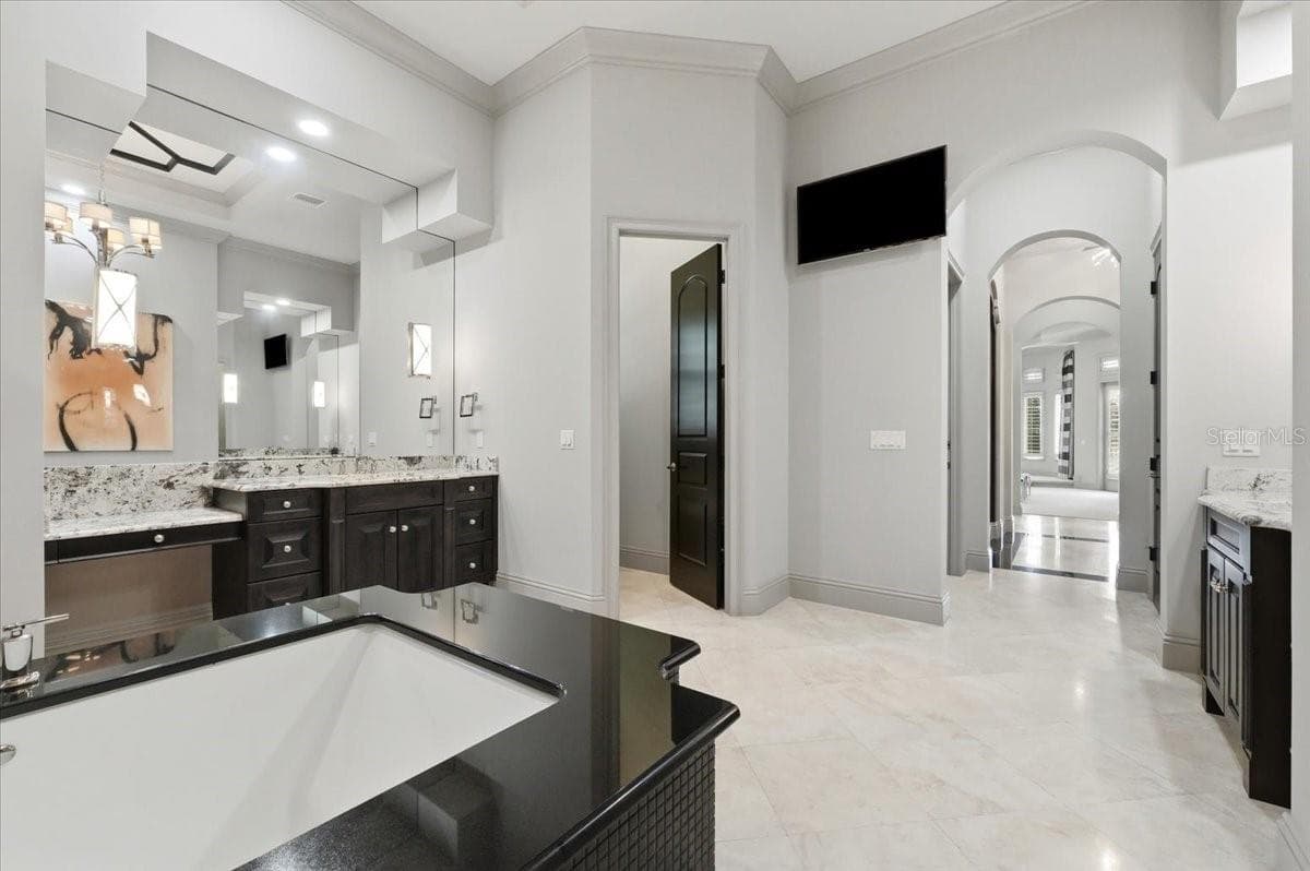 13431 BELLARIA CIRCLE — photo 33 of 82