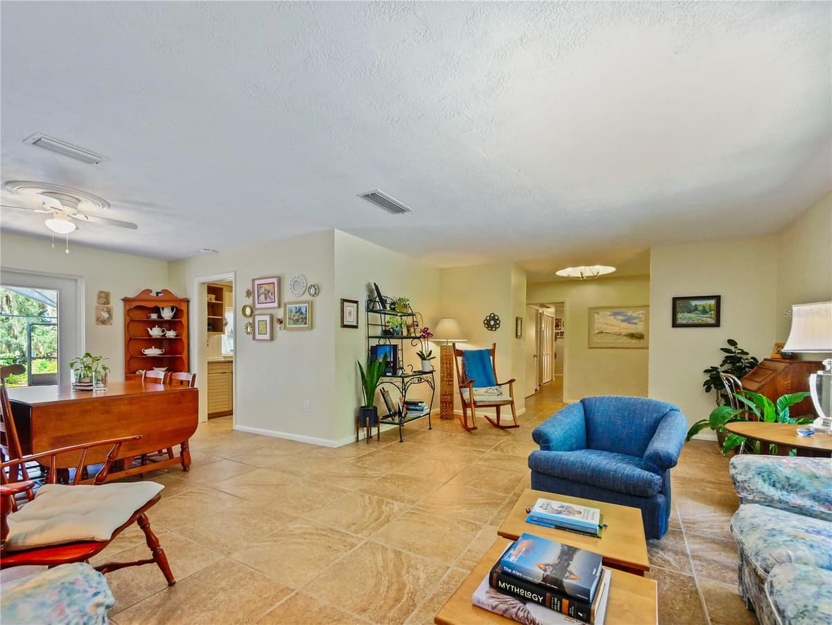 5701 CROSS FOX LANE — photo 10 of 99