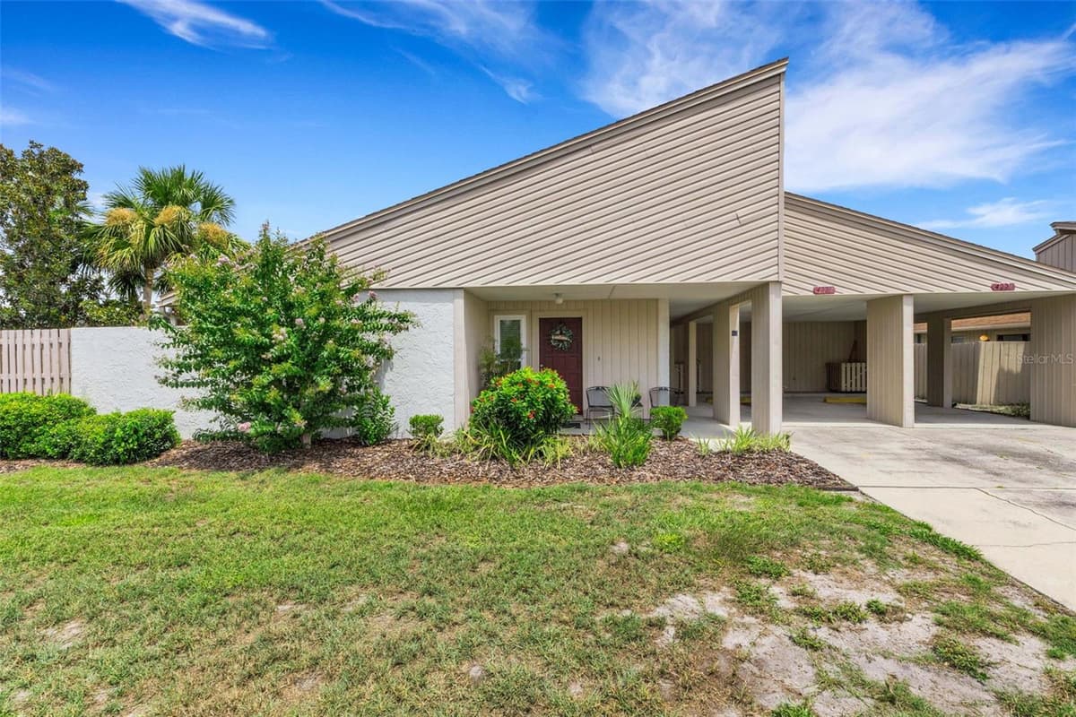 4223 OAK LOOP — photo 1 of 38
