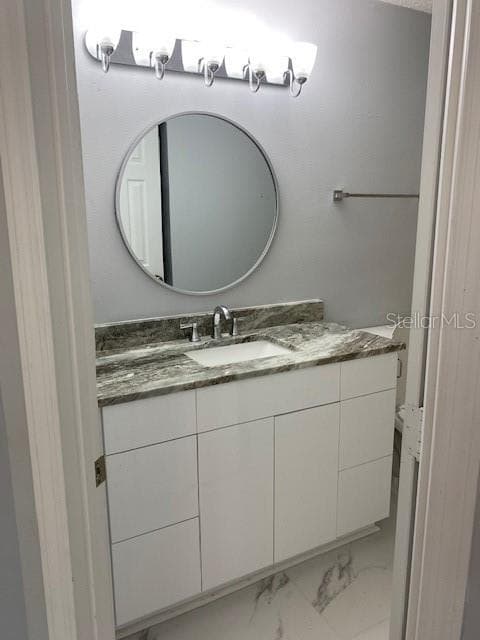 575 BLOOMINGTON COURT — photo 5 of 9