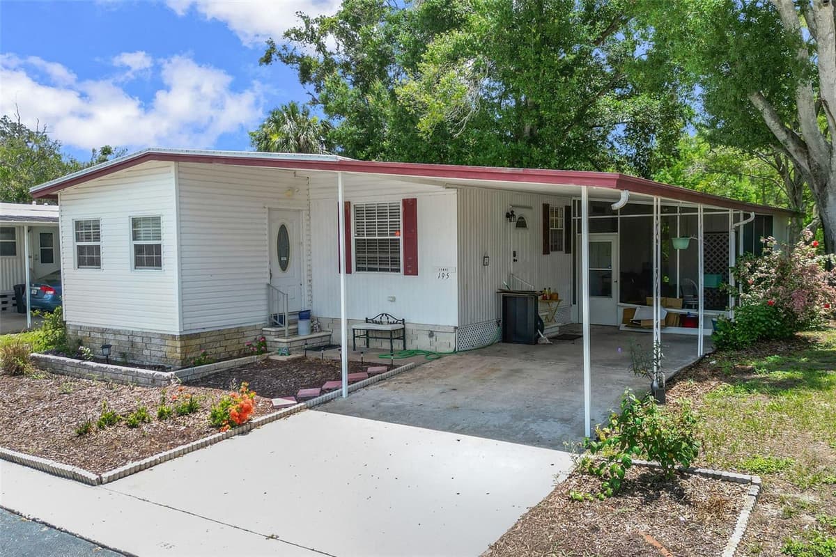 15601 LAKESHORE VILLA LOOP — photo 44 of 44