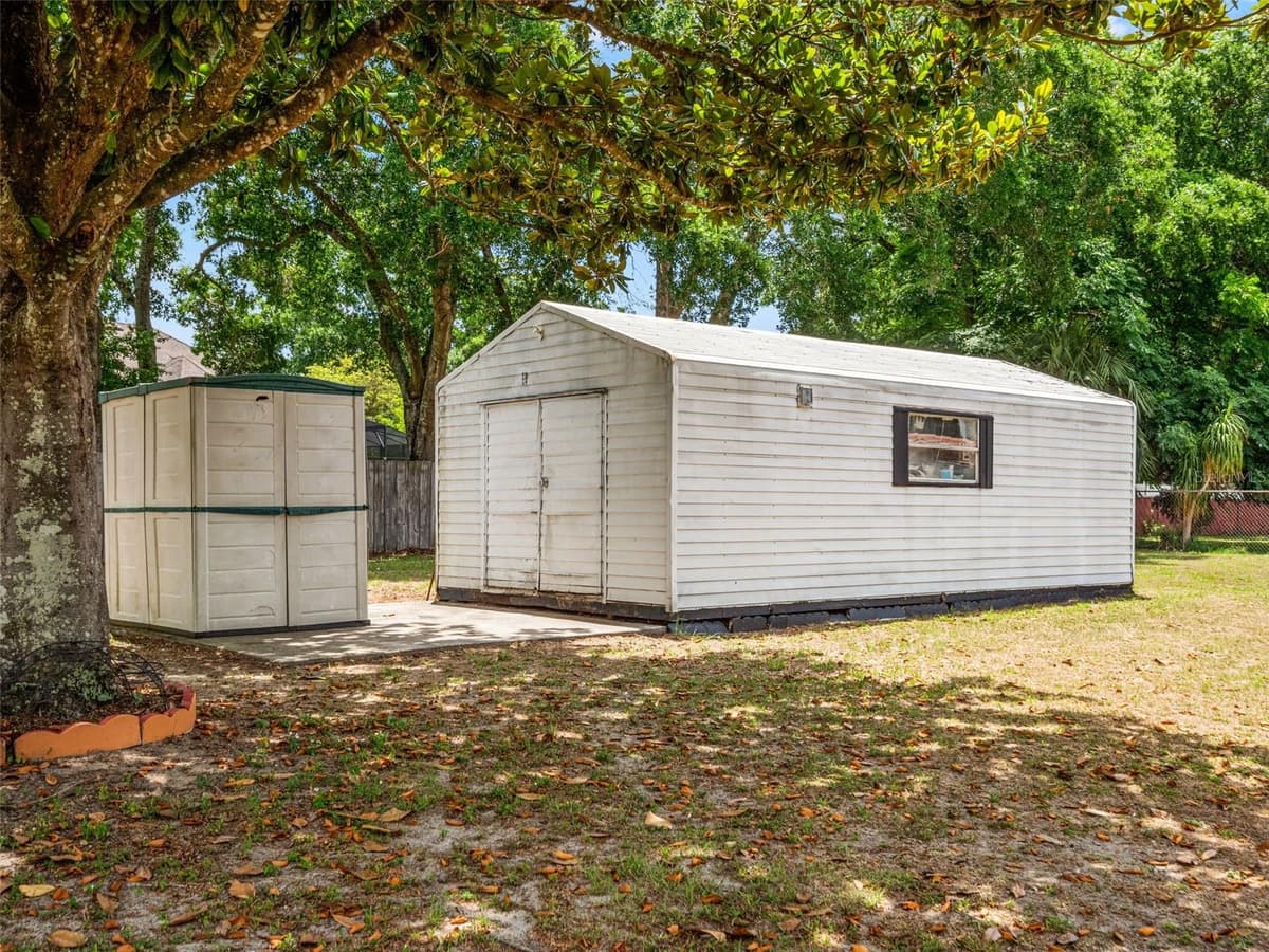 1161 LAKE BRANTLEY ROAD — photo 52 of 55
