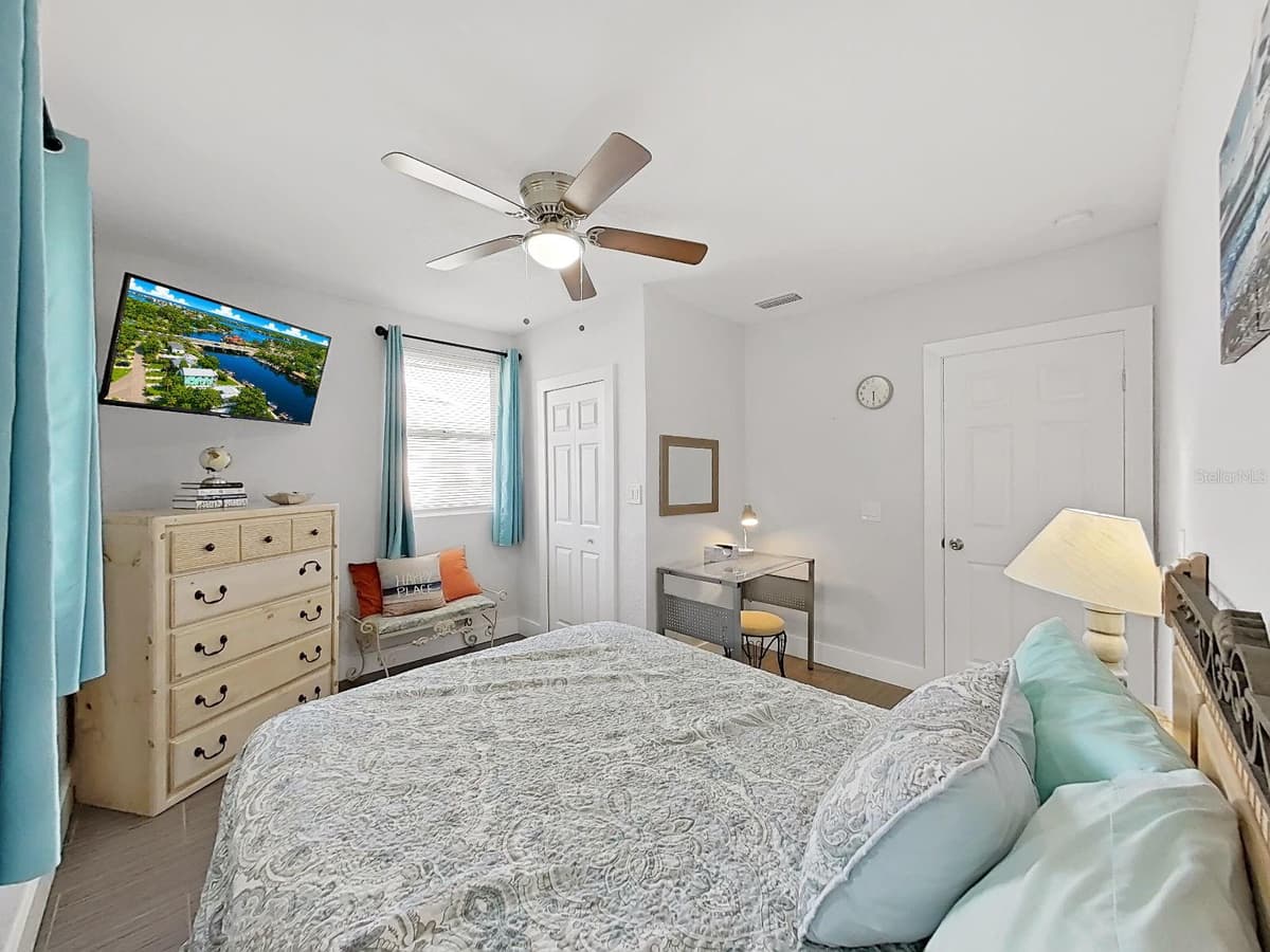 5419 COTEE RIVER DRIVE — photo 35 of 47