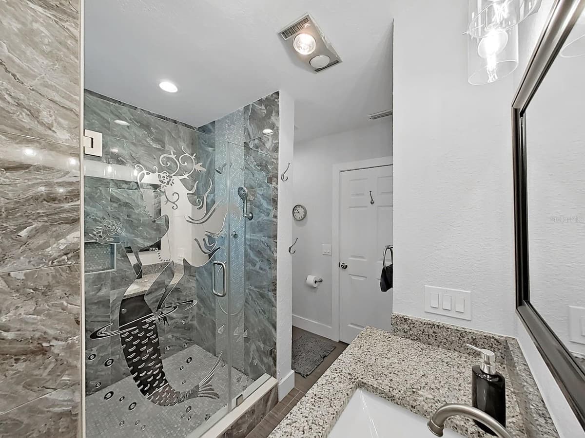 5419 COTEE RIVER DRIVE — photo 32 of 47