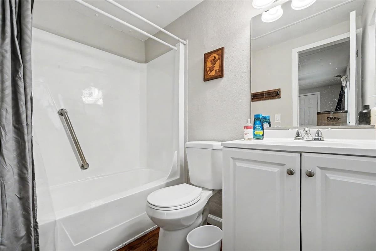 173 PLANKTON AVENUE — photo 11 of 20