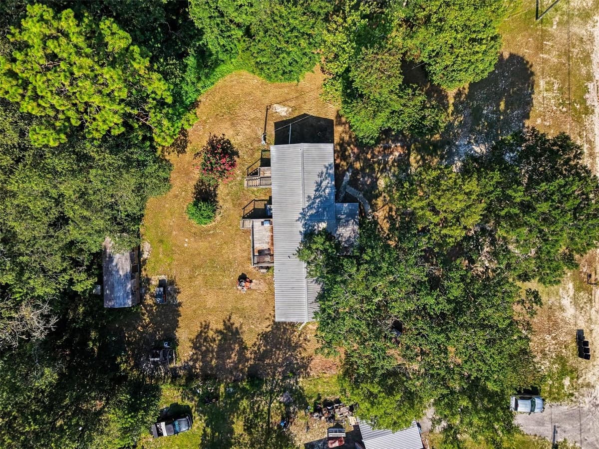 173 PLANKTON AVENUE — photo 1 of 20
