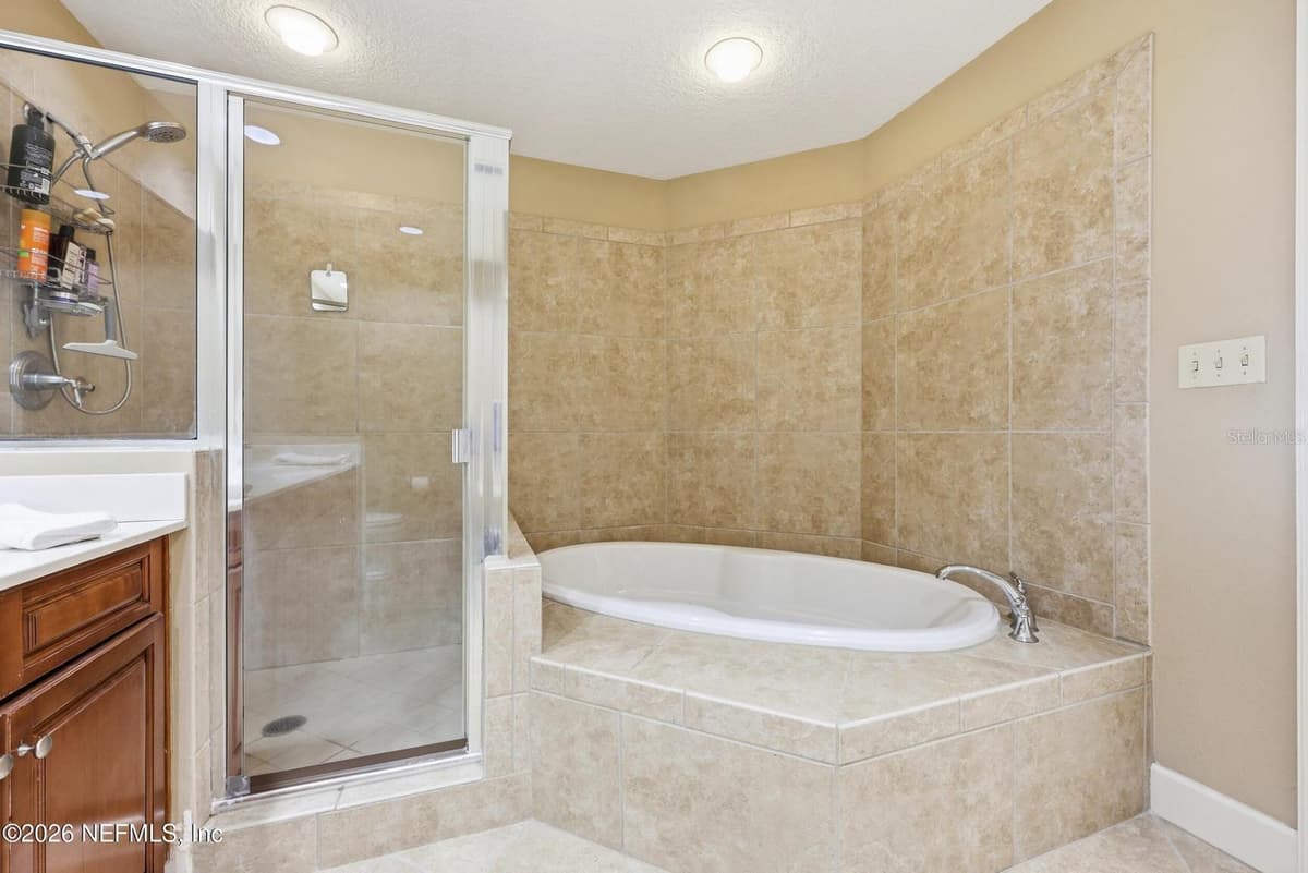 1478 RIVERPLACE BOULEVARD — photo 21 of 51