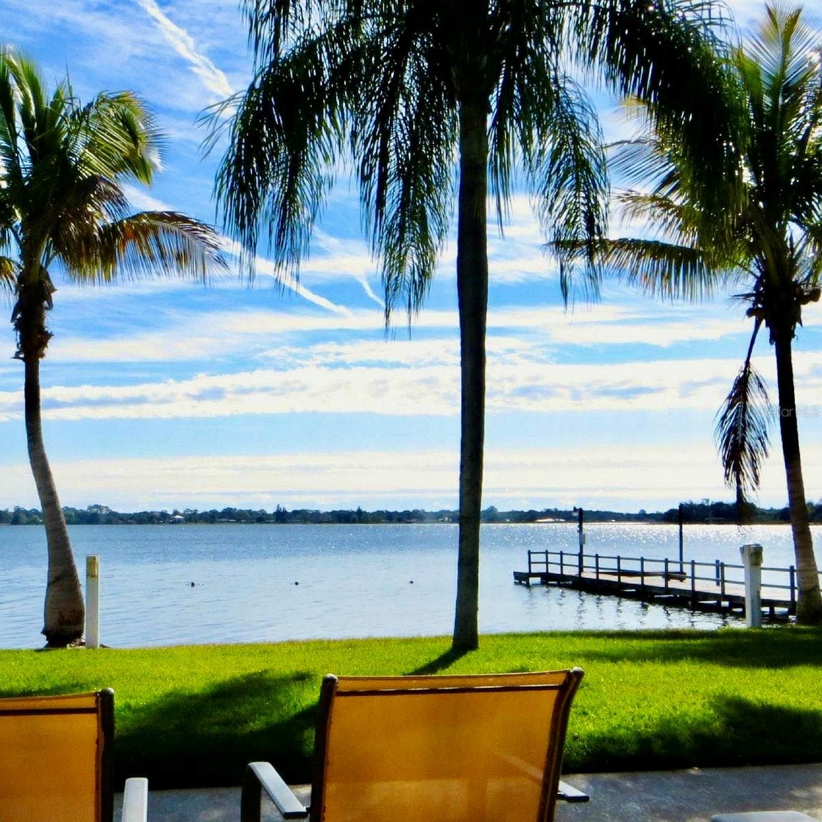 16 PALM CIRCLE — photo 30 of 32