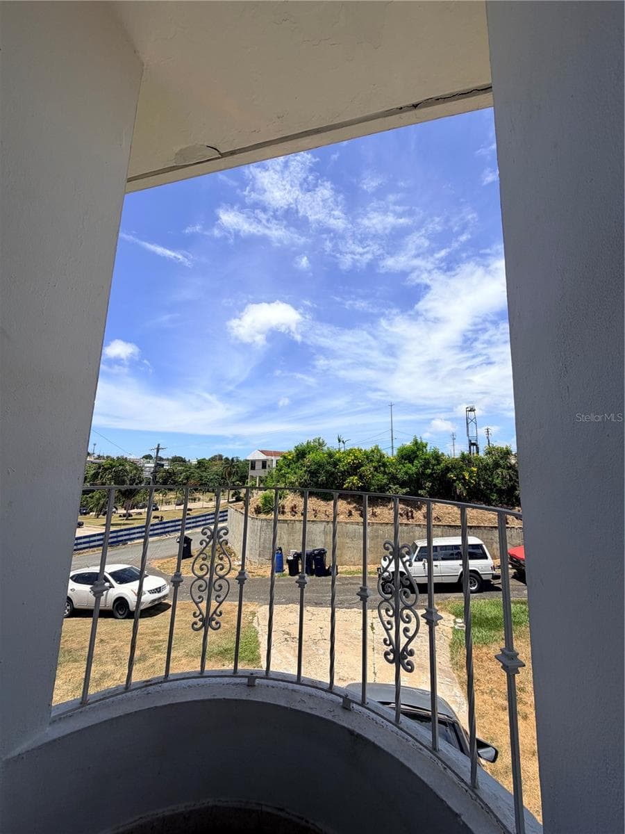 PR-107 KM 2.2 INT CALLE SAN JOSE — photo 32 of 40