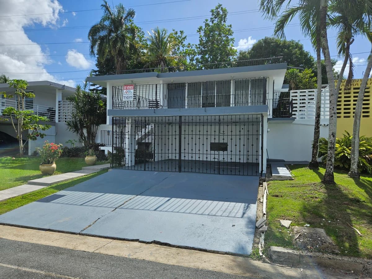 2085 Hercules st URB ALTO APOLO — photo 1 of 5