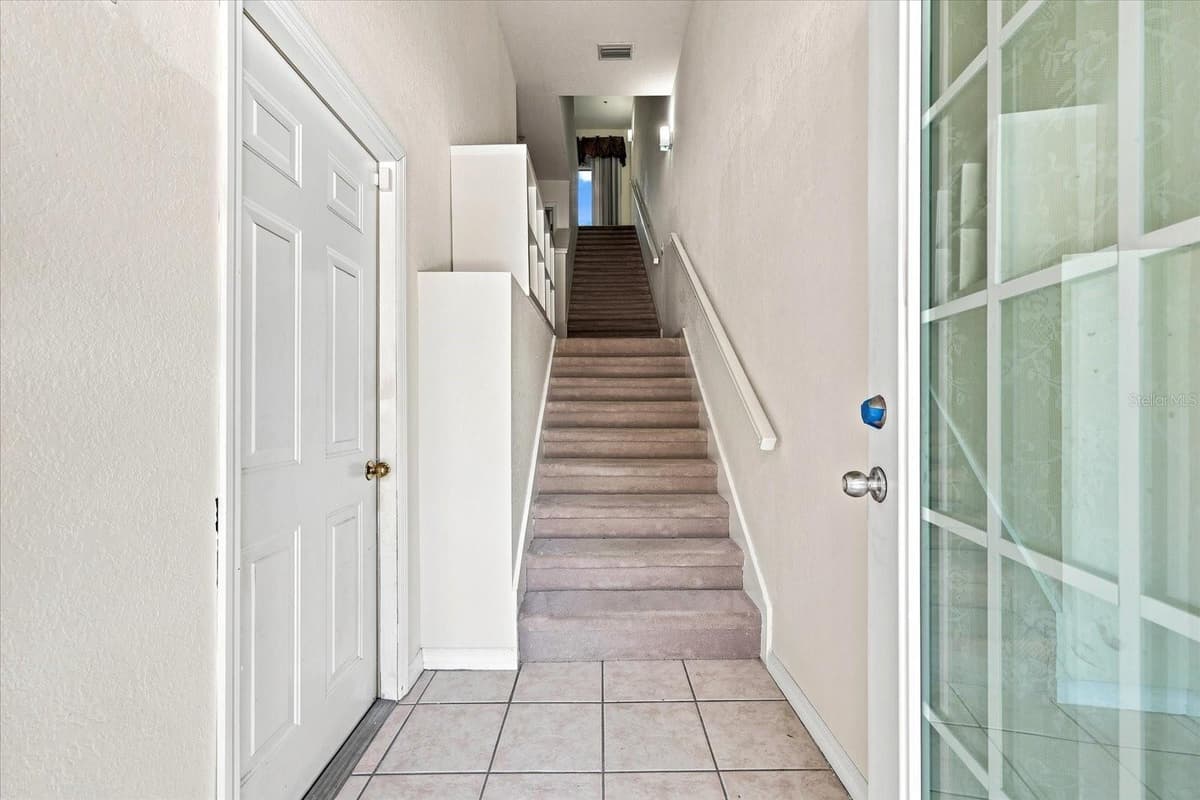 15467 GULF BOULEVARD — photo 5 of 85