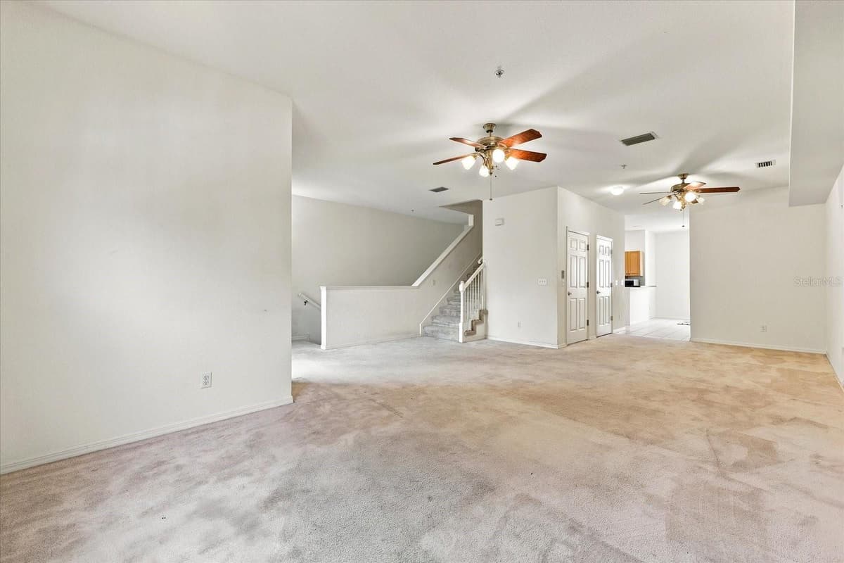 15467 GULF BOULEVARD — photo 17 of 85