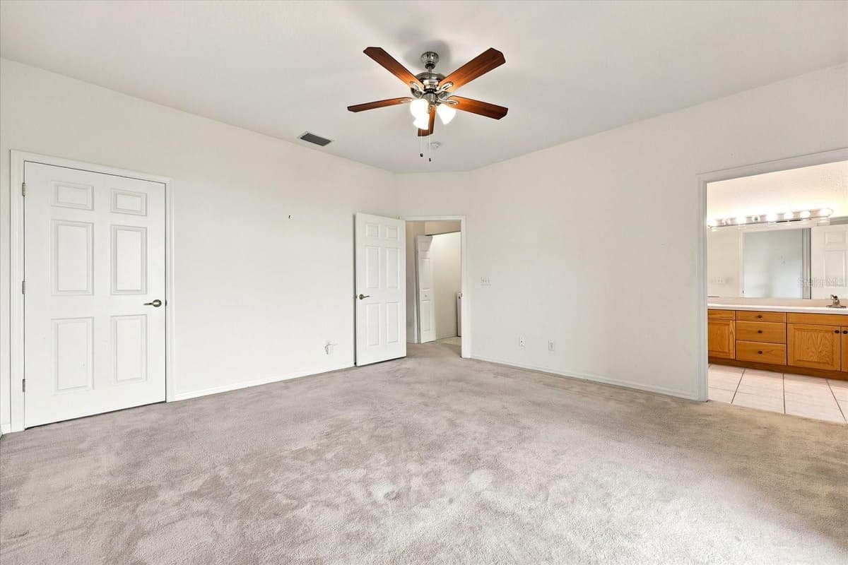 15467 GULF BOULEVARD — photo 33 of 85