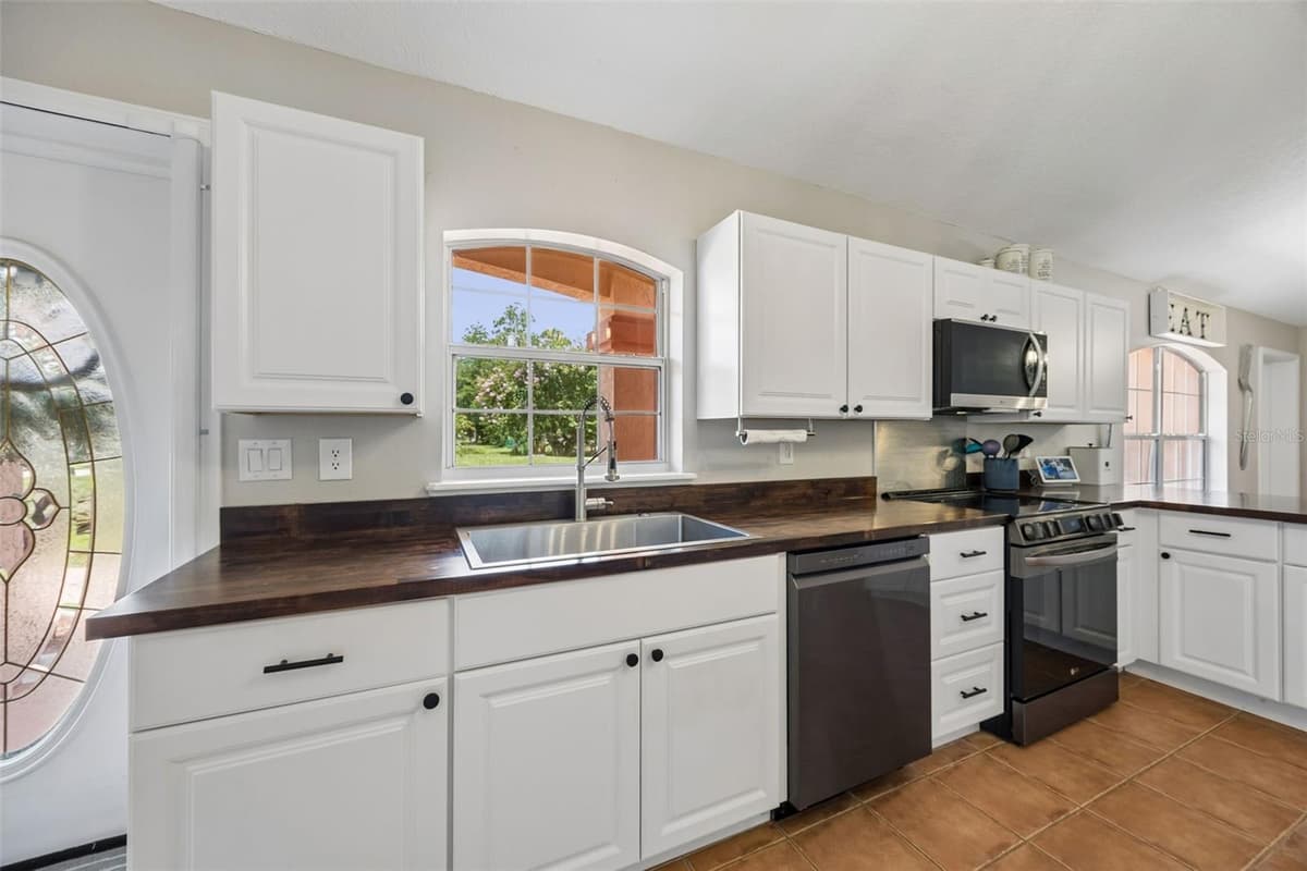134 BOWFIN DRIVE — photo 12 of 46