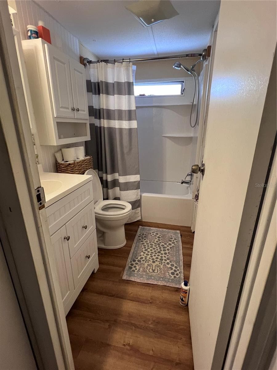 3326 DENISE DRIVE — photo 7 of 22
