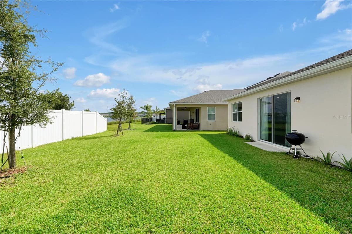 8560 COMPASS POINT AVENUE — photo 3 of 38