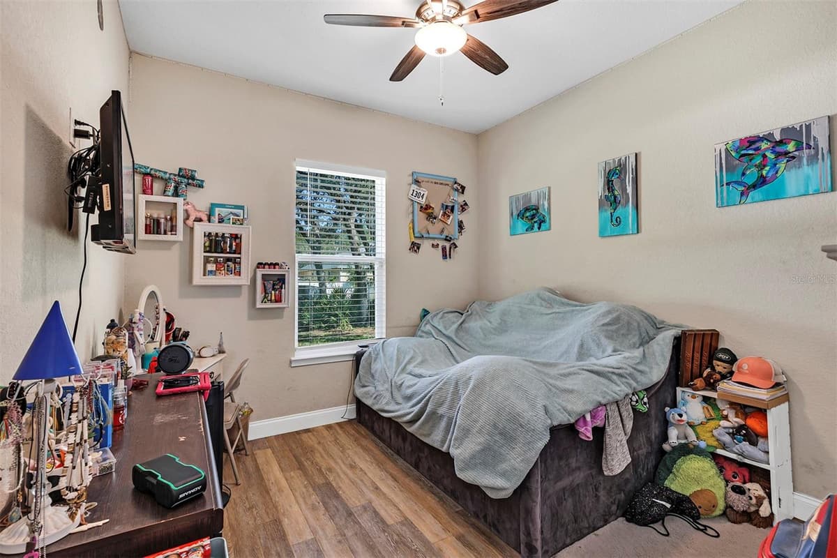 340 RUTH JENNINGS DRIVE — photo 7 of 31