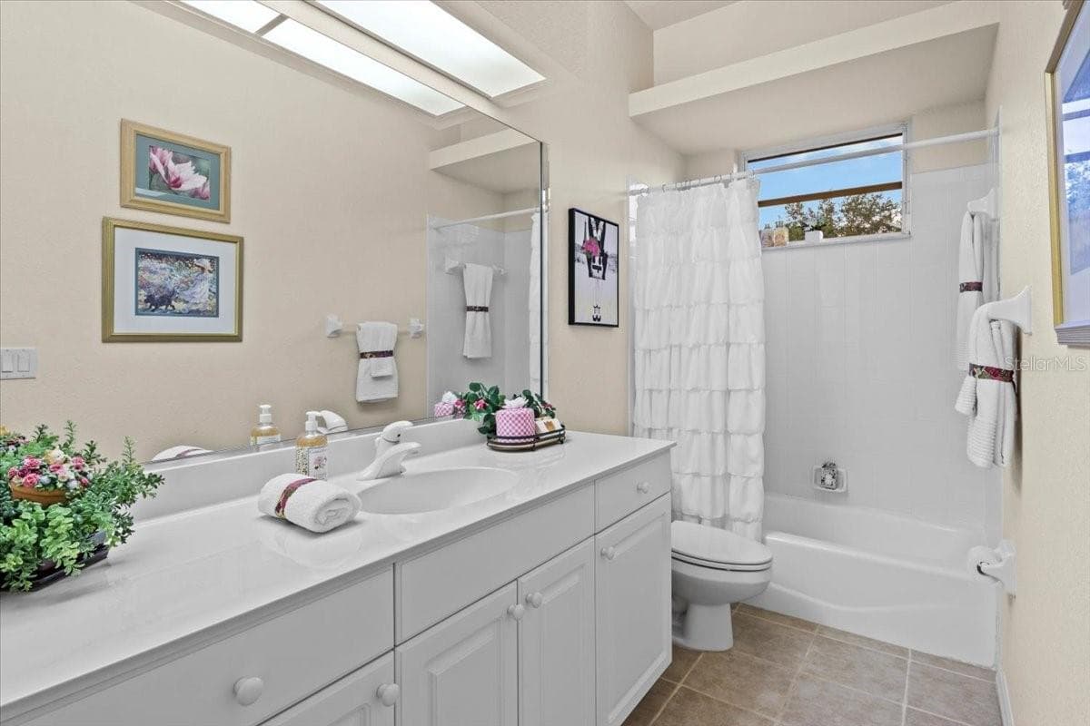 3710 LITTLE COUNTRY ROAD — photo 45 of 92