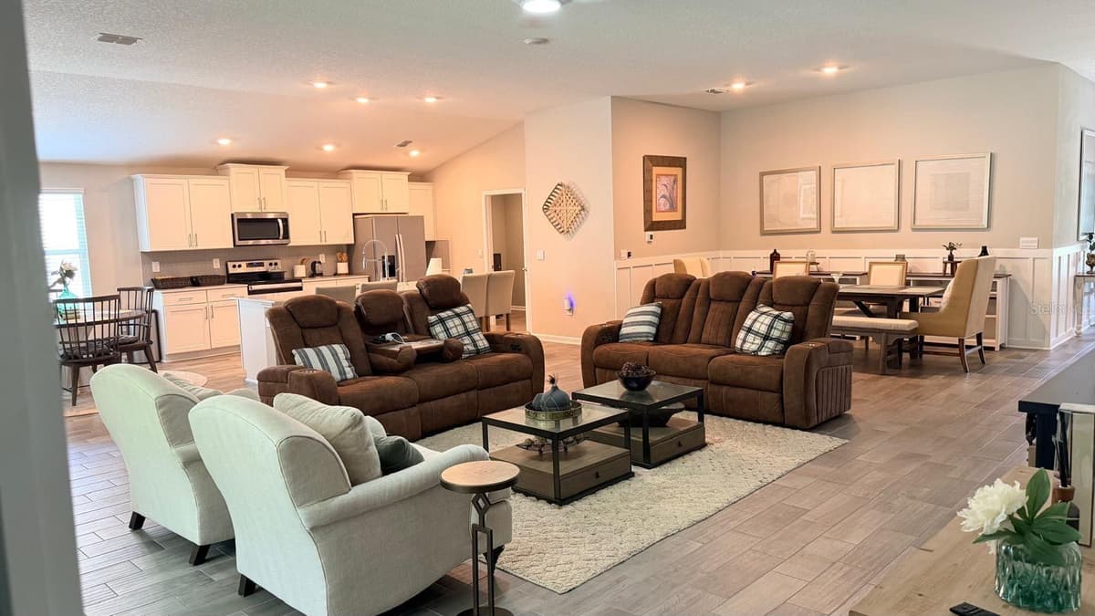 5 PECAN RIDGE COURT — photo 16 of 59