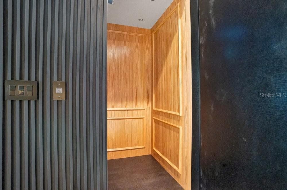 8342 BOYLA COURT — photo 41 of 93