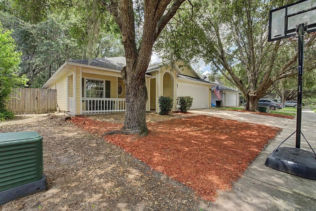 2068 88TH STREET — photo 3 of 24