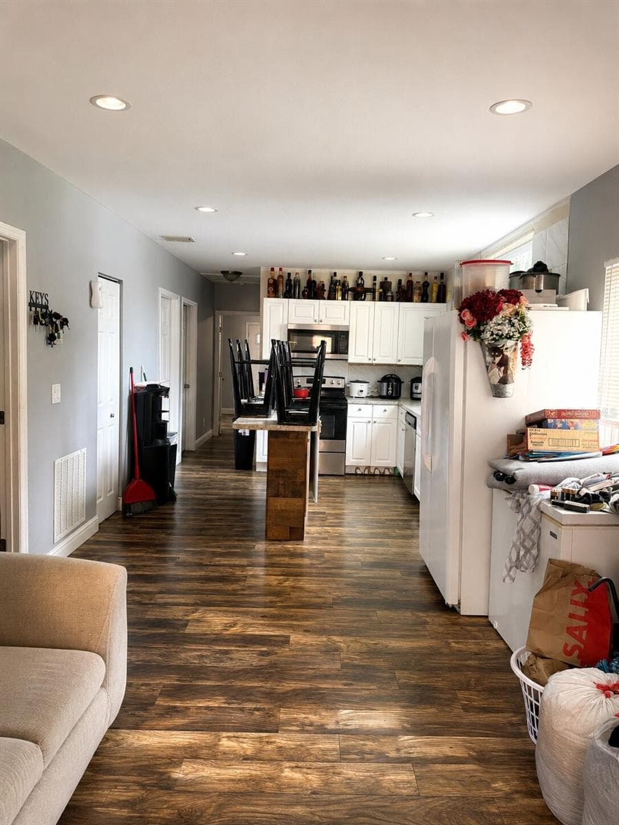 1604 ANGLE ROAD — photo 4 of 13