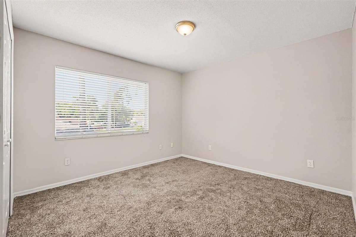 2125 FLUORSHIRE DRIVE — photo 9 of 18