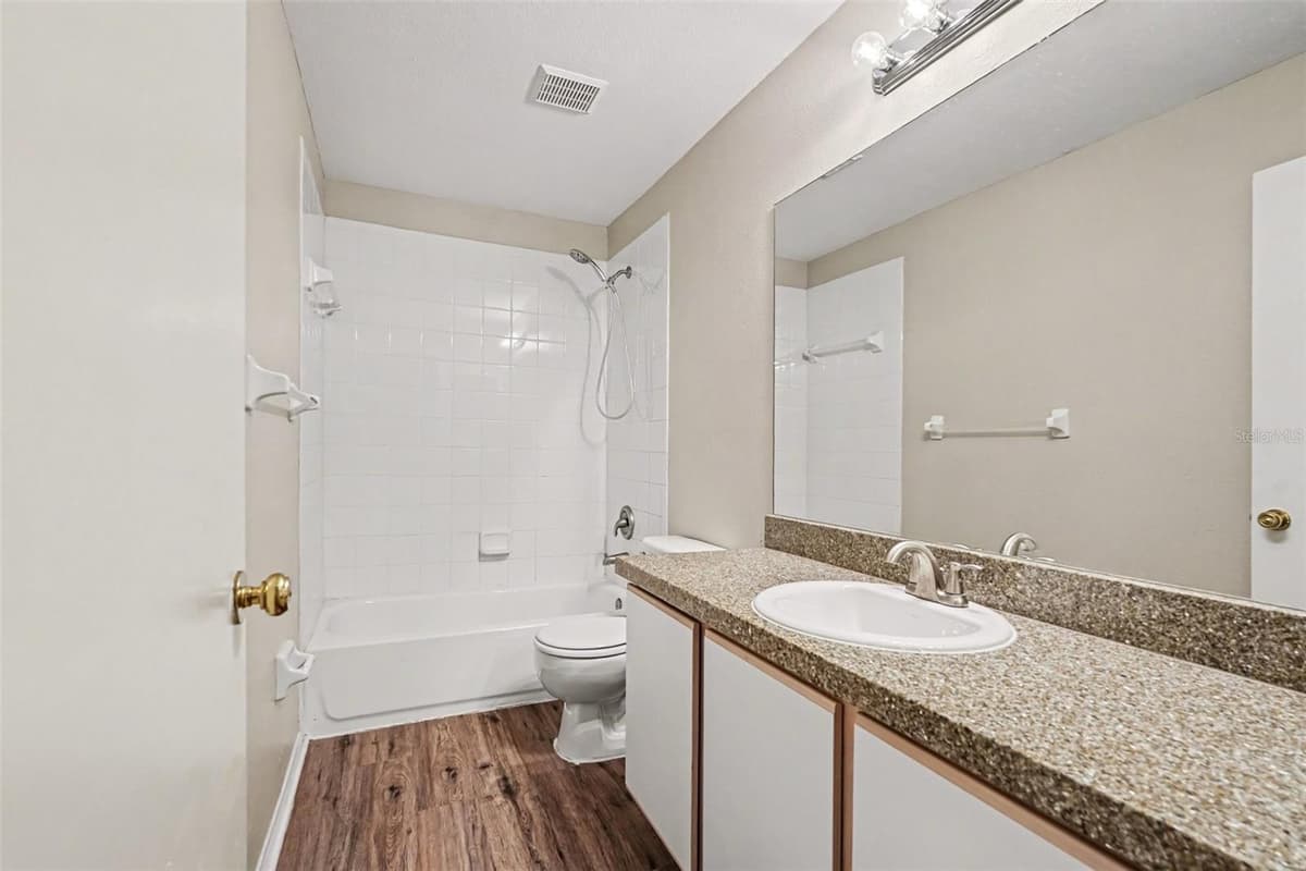 2125 FLUORSHIRE DRIVE — photo 13 of 18