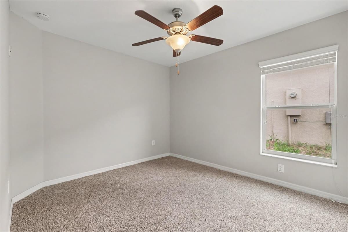 204 ENGLISH CHANNEL PLACE — photo 13 of 16