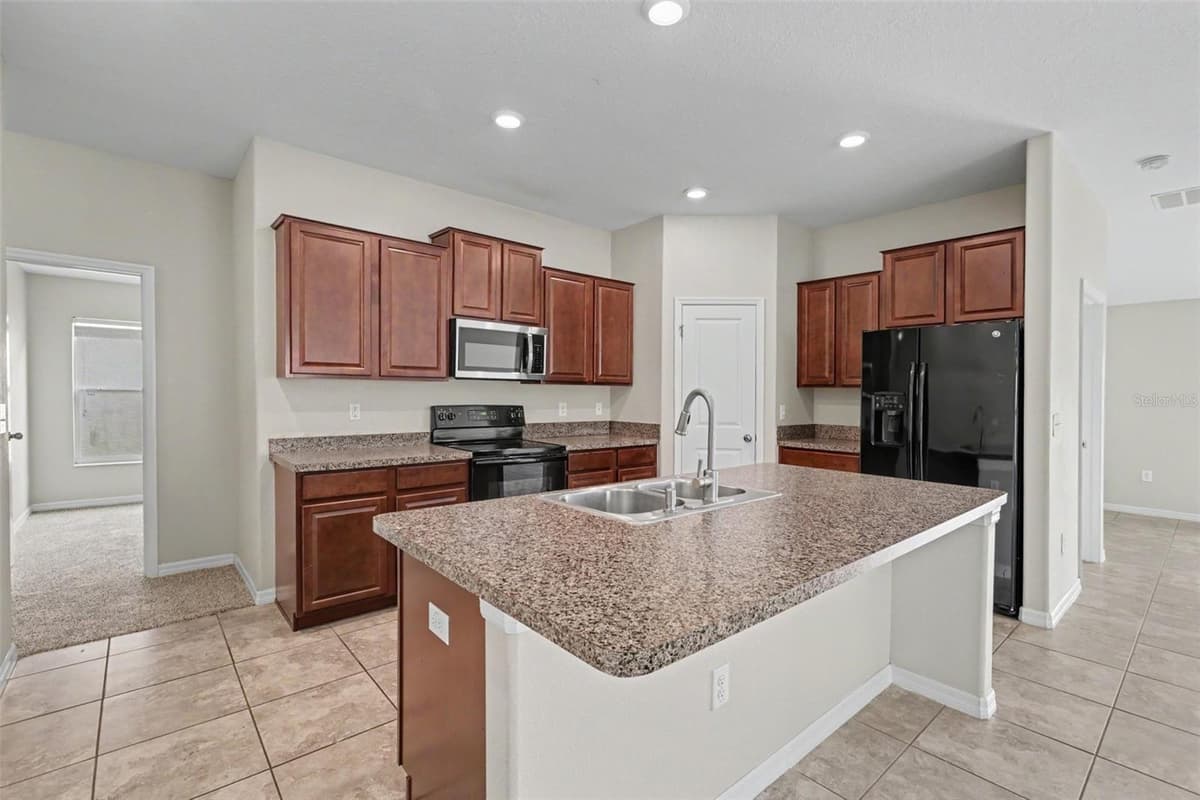 204 ENGLISH CHANNEL PLACE — photo 7 of 16