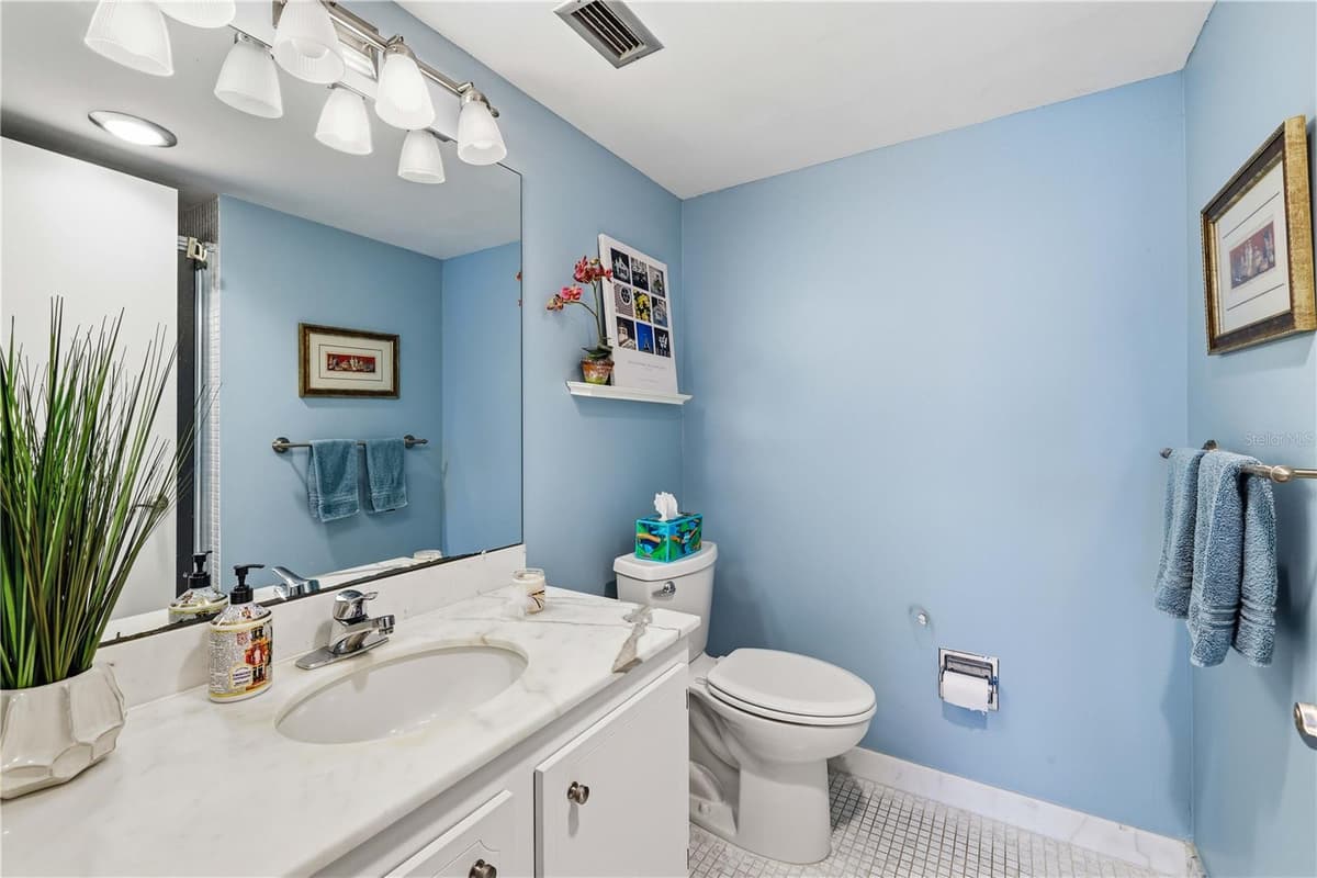 1621 GULF BOULEVARD — photo 33 of 66
