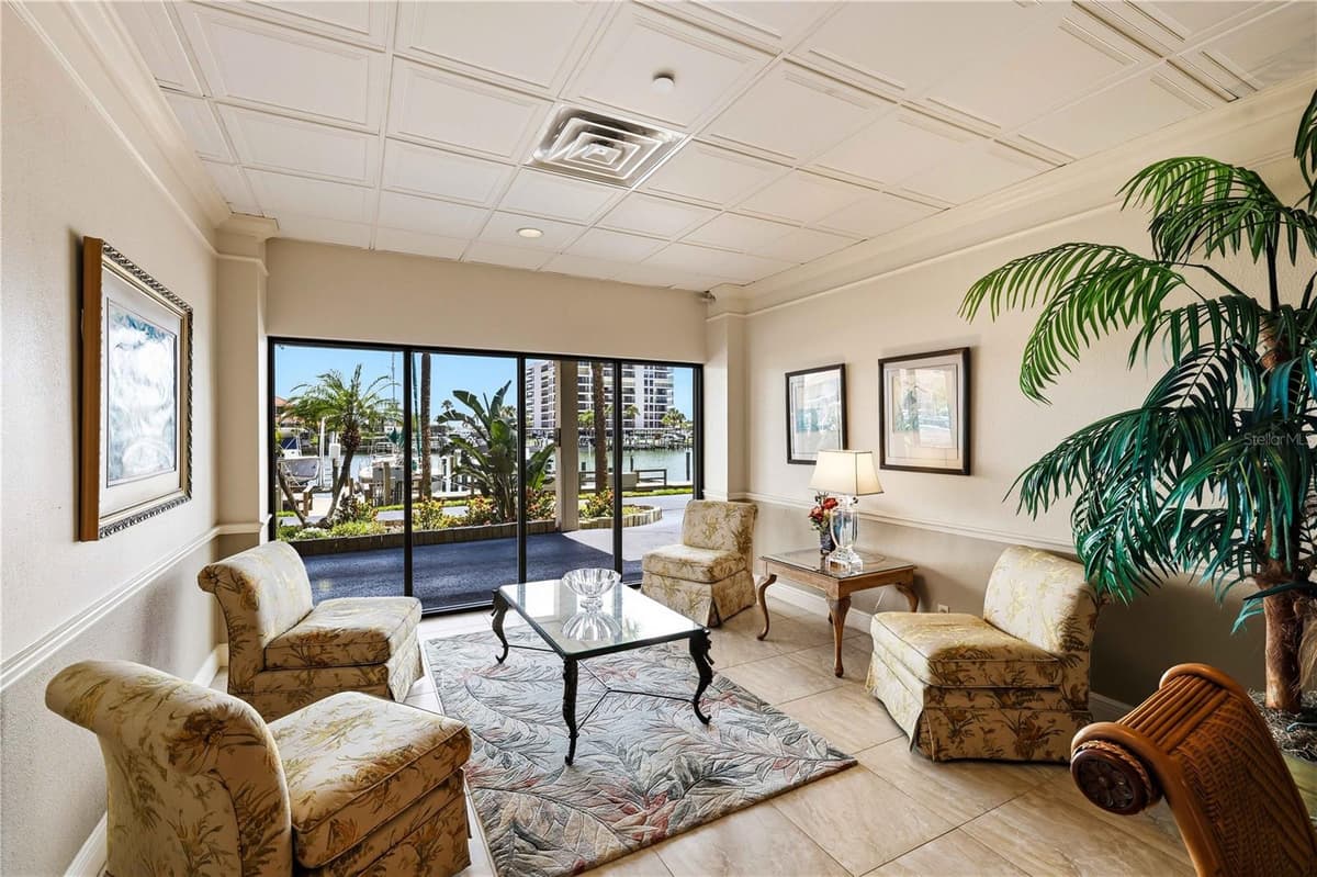 1621 GULF BOULEVARD — photo 42 of 66