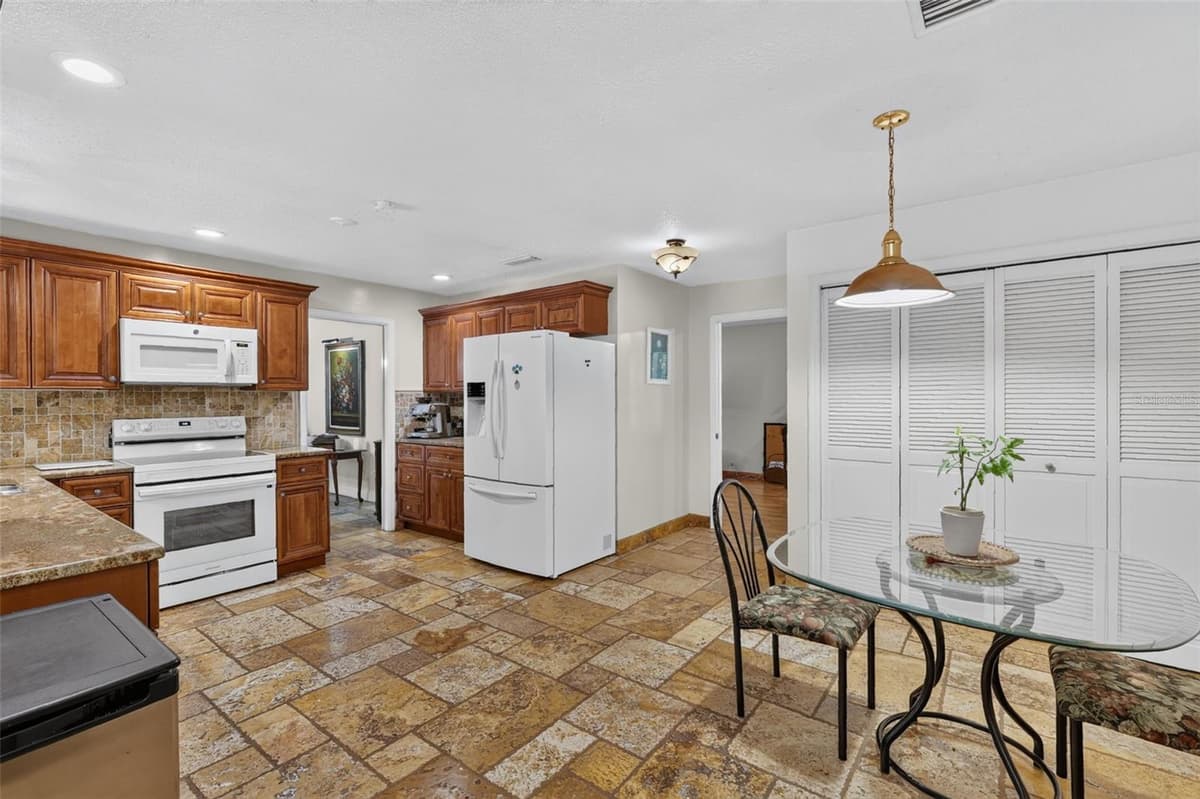 22740 COUNTY ROAD 44A — photo 14 of 41