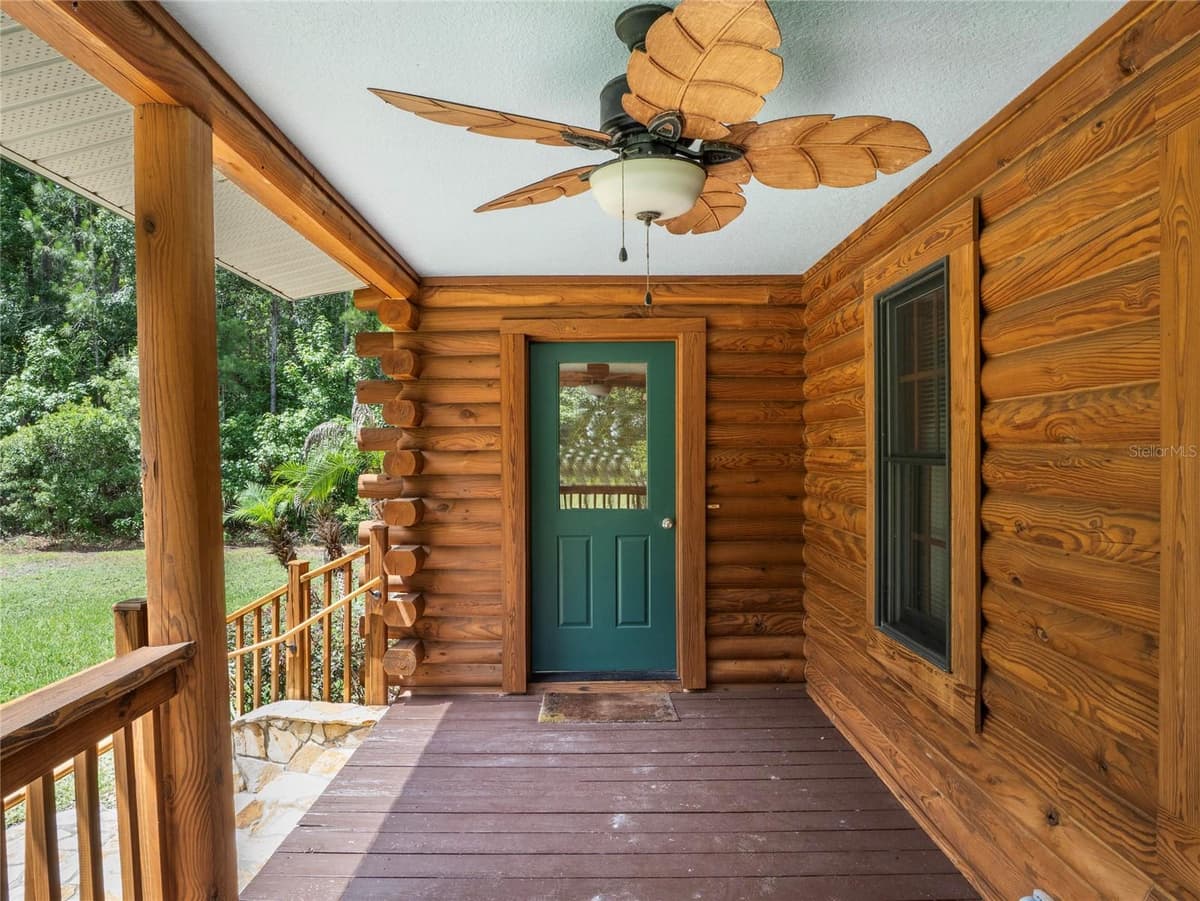 712 MALLARD DRIVE — photo 11 of 36