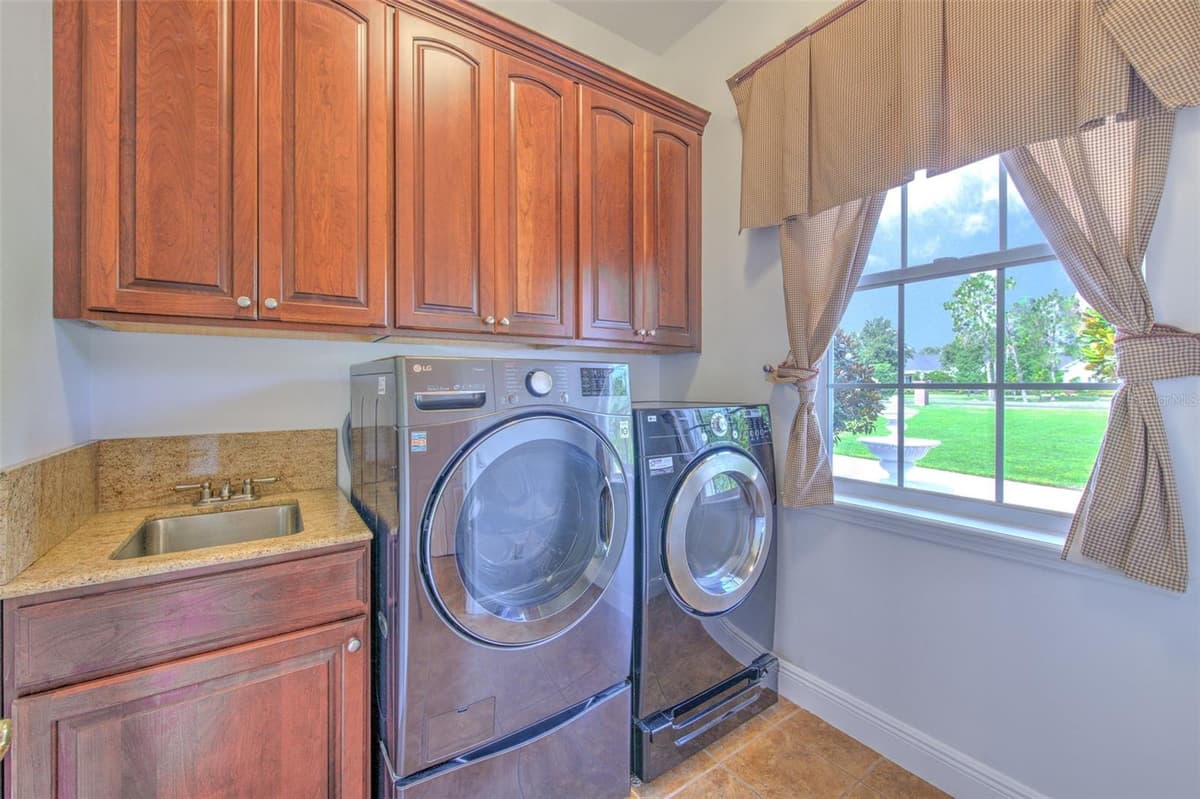 11444 HAMMOCK OAKS CT — photo 54 of 84