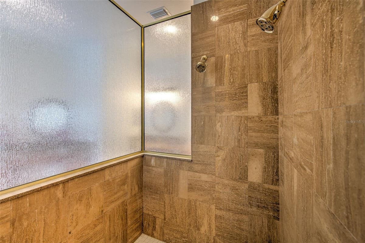 11444 HAMMOCK OAKS CT — photo 27 of 84