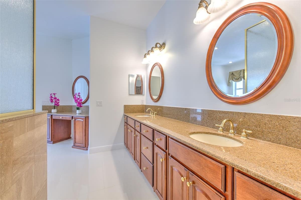 11444 HAMMOCK OAKS CT — photo 31 of 84